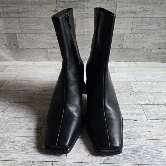 Vagabond Shoemakers Hedda Square Toe High Heel Boots - Picture 3 of 8